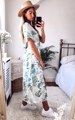 V Neck Botanical Leaf Print Maxi Dress With Smock Waist -UK Skirt Sales 2023 2020 08 17 Megan Cara Danna54