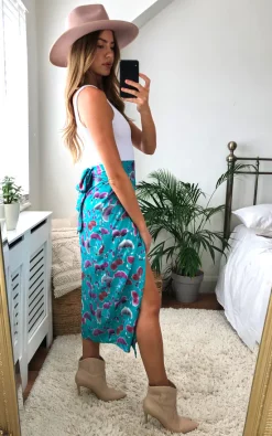 Floral Print Midi Wrap Skirt In Turquoise -UK Skirt Sales 2023 2020 09 21 Megan Cara Danna29