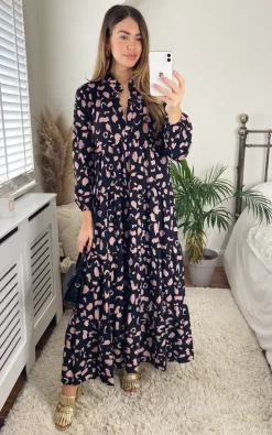 Black Long Sleeve Tiered Maxi Dress