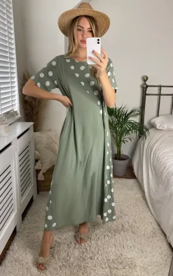 Maxi Oversized T Shirt Dress In Khaki Polka Dot