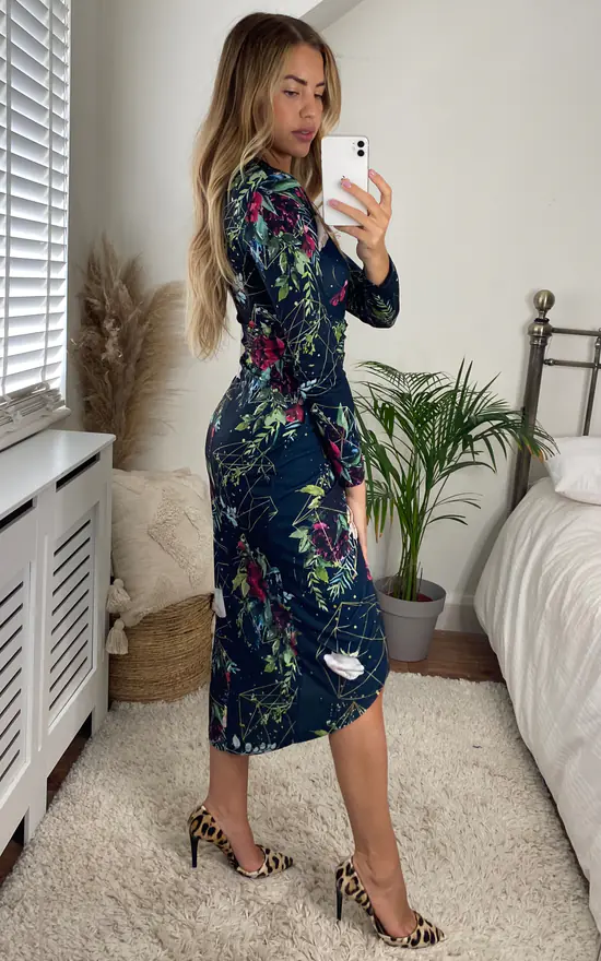 Long Sleeve Midi Wrap Style Dress In Geometric Floral Print 6 Long Sleeve Midi Wrap Style Dress In Geometric Floral Print - Image 4