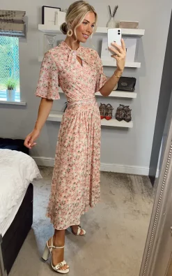 Jolie Moi Tina Mesh Dress, Apricot 8 Jolie Moi Tina Mesh Dress, Apricot -UK Skirt Sales 2023 2021 07 26 Megan Sasha JolieMoi41