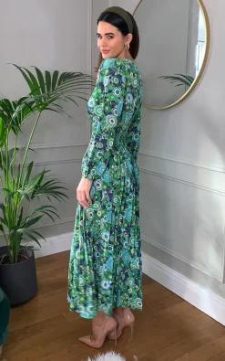 Traffic People Aurora Dress In Green Abstract Floral -UK Skirt Sales 2023 2022 01 20 Naomi TrafficPeople38