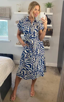 Yumi Zebra Print Shirt Dress In Blue
