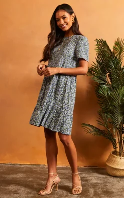 Vila Short Sleeve T Shirt Smock Dress In Black Floral 7 Vila Short Sleeve T Shirt Smock Dress In Black Floral -UK Skirt Sales 2023 2022 02 22 SF TOM Julia Vila0673