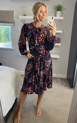 Front Page -UK Skirt Sales 2023 2022 03 21 Naomi Shikha3