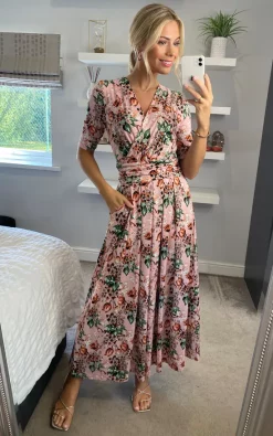 Molly Jersey Maxi Dress In Pink Floral -UK Skirt Sales 2023 2022 03 21 Sasha JolieMoi3