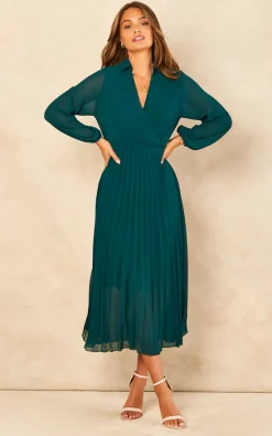 Amryn Collar V Neck Pleated Midi Dress