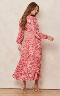 Traffic People Trials And True Romance Aurora Dress In Red -UK Skirt Sales 2023 2022 09 14 Tom Chynna TrafficPeople11942