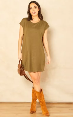 Noisy May Short Sleeve T Shirt Dress In Khaki 8 Noisy May Short Sleeve T Shirt Dress In Khaki -UK Skirt Sales 2023 2023 01 27 Jen Mollie NoisyMay36298