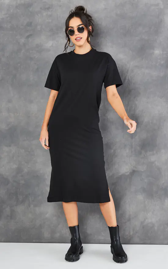 Short Sleeve Oversized Midi T Shirt Dress In Black 4 Short Sleeve Oversized Midi T Shirt Dress In Black - Image 2
